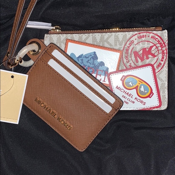 Michael Kors wristlet and card holder - Picture 1 of 2